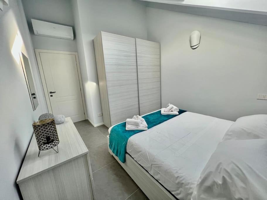 Prestigioso Attico A Passo Duomo By Revenue House Apartment Casale Monferrato Bagian luar foto