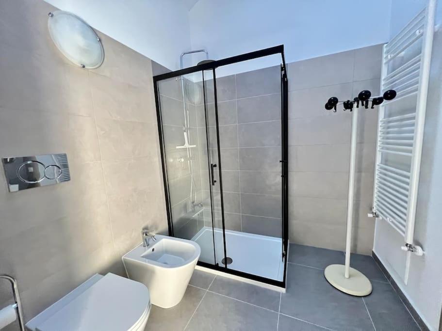 Prestigioso Attico A Passo Duomo By Revenue House Apartment Casale Monferrato Bagian luar foto