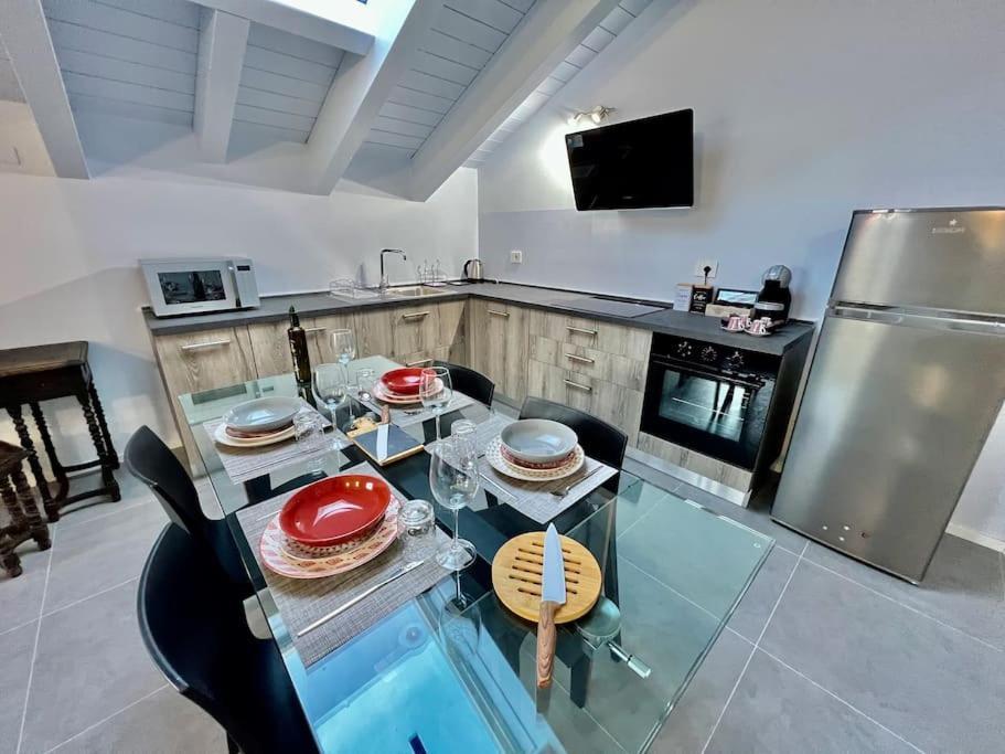 Prestigioso Attico A Passo Duomo By Revenue House Apartment Casale Monferrato Bagian luar foto